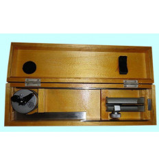 Угломер УО-2 оптический для измер. контактным способом углов от 0 до 180°, цена деления 1°  г.в.1984-1986